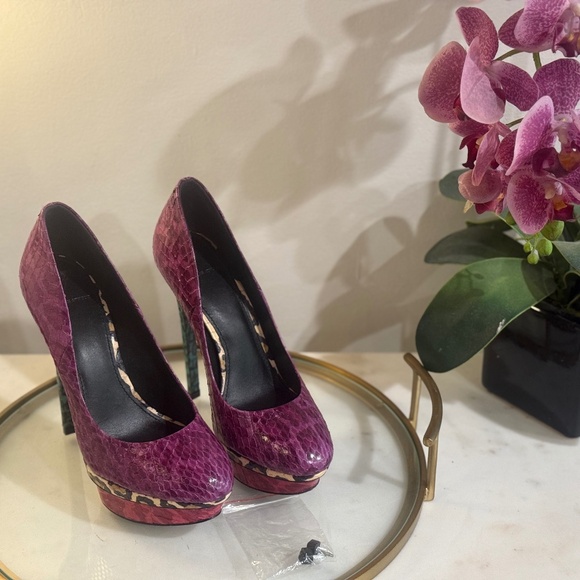 BRIAN ATWOOD Fontanne Snakeskin Leather Platform Stiletto Heels - Picture 1 of 3
